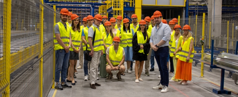 Guests exploring LINKIN’s production facilities